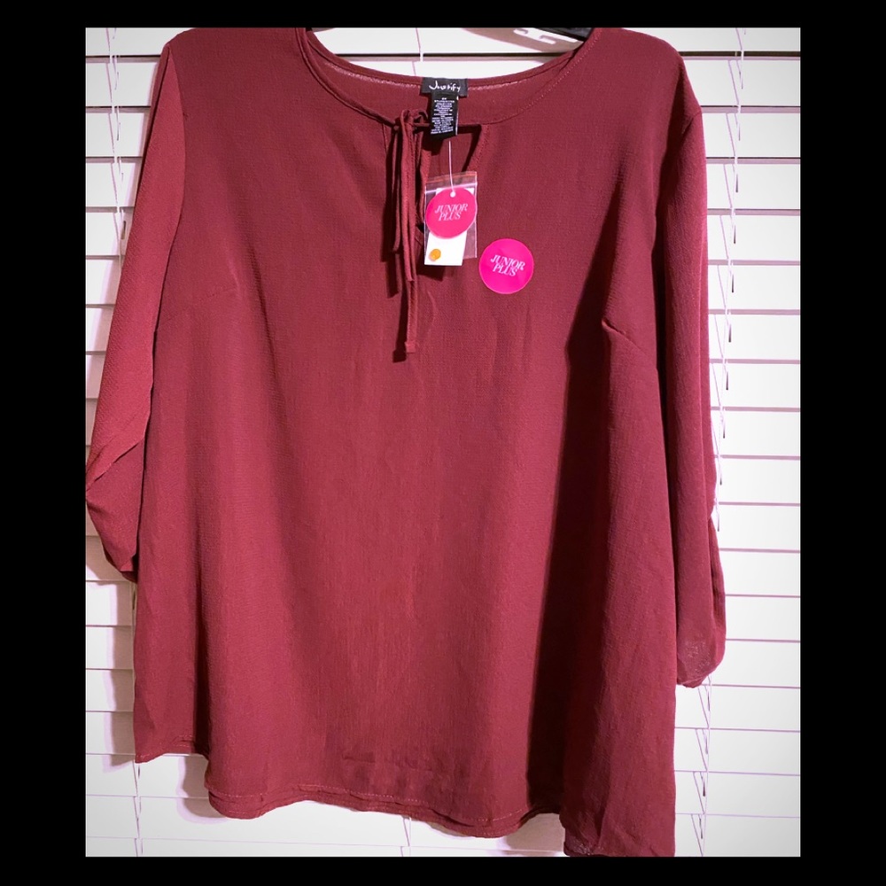 Justify Junior’s Plus shirt (2X)